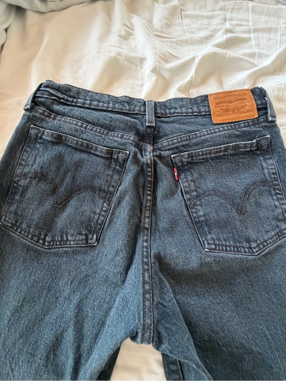 Levi's women premium wedgie jeans